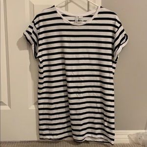 H&M - striped oversized shirt